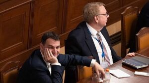 Koalice se dohodla na rozpočtu, schodek klesne o jednotky miliard