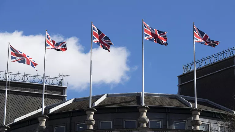 Telegraph: Konzervativci slíbili vybudovat v Británii vlastní systém protivzdušné obrany