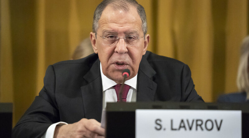 Lavrov „filozoficky“ sleduje plány NATO pro případ ruského útoku